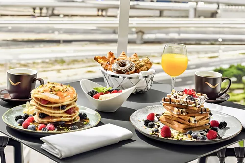  Apartment in Laguna Tower