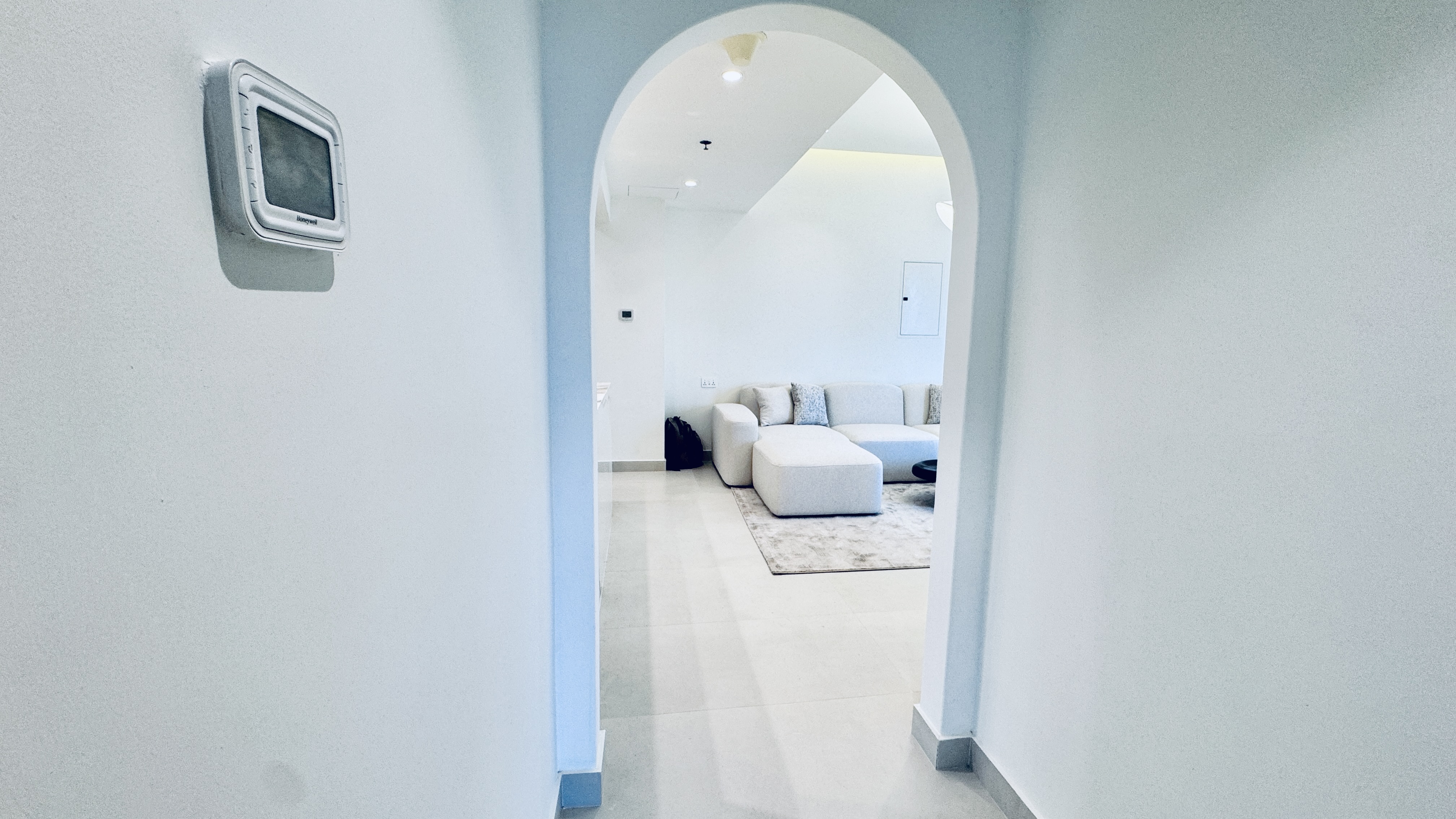 2 Bedrooms Apartment in Lake Shore Tower