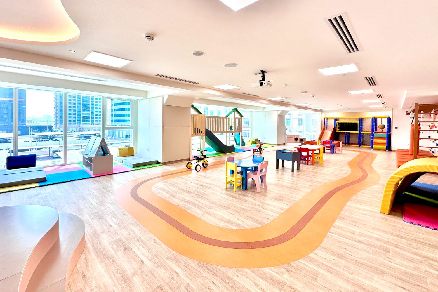 1 Bedroom Apartment in Me Do Re Tower