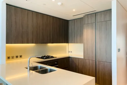 3 Bedrooms Apartment in The Residences JLT