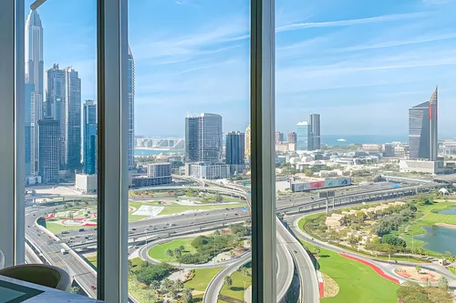 3 Bedrooms Apartment in The Residences JLT