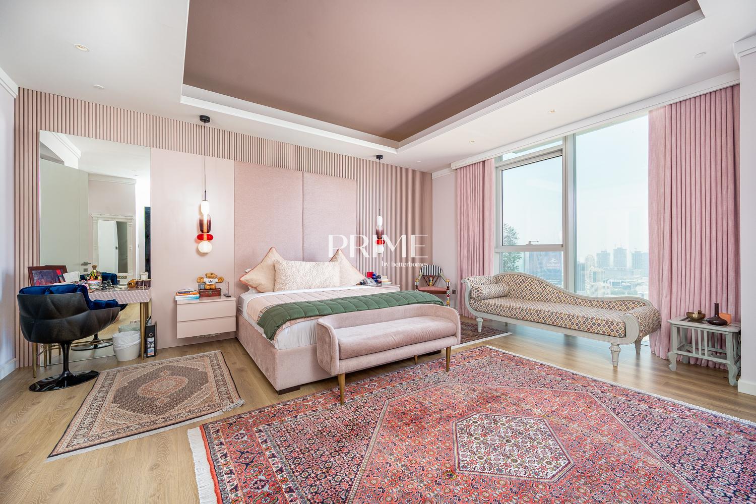 4 Bedrooms Apartment in The Residences JLT