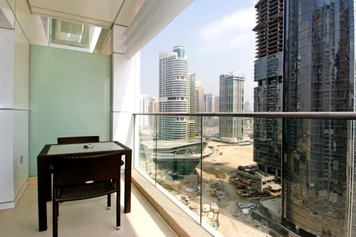 2 Bedrooms Apartment in Bonnington Tower