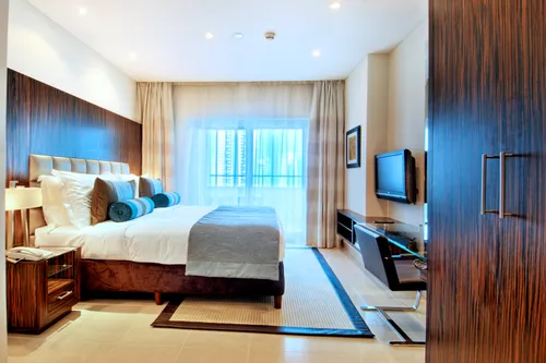 2 Bedrooms Apartment in Bonnington Tower