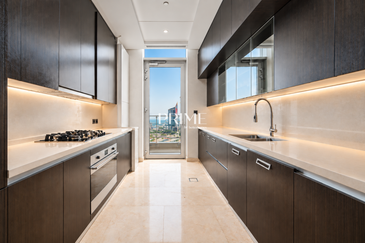 4 Bedrooms Apartment in The Residences JLT