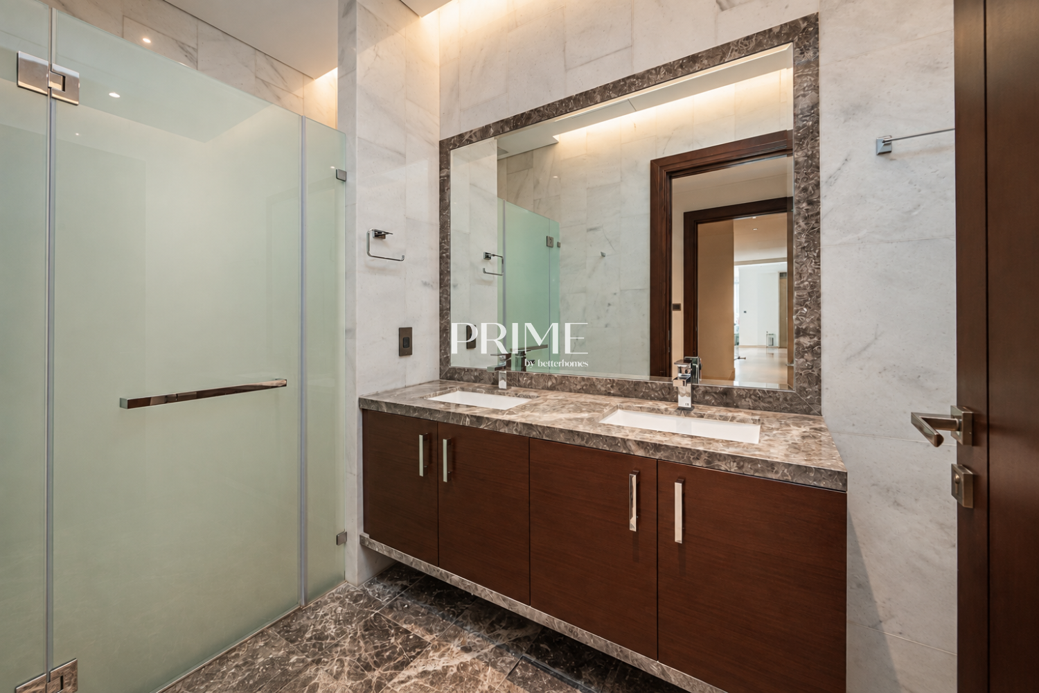 4 Bedrooms Apartment in The Residences JLT