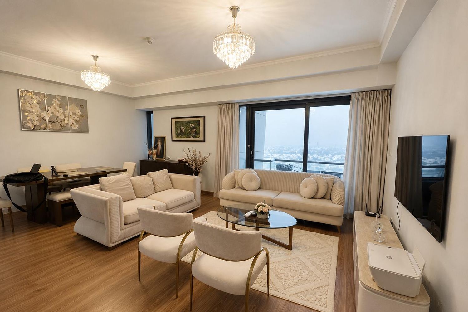 2 Bedroom Apartment in Goldcrest Views 1