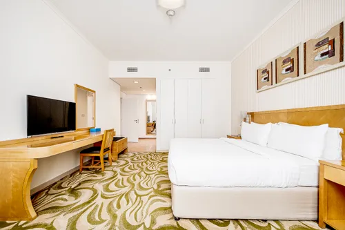 2 Bedrooms Hotel Apartment in Oaks Liwa Heights