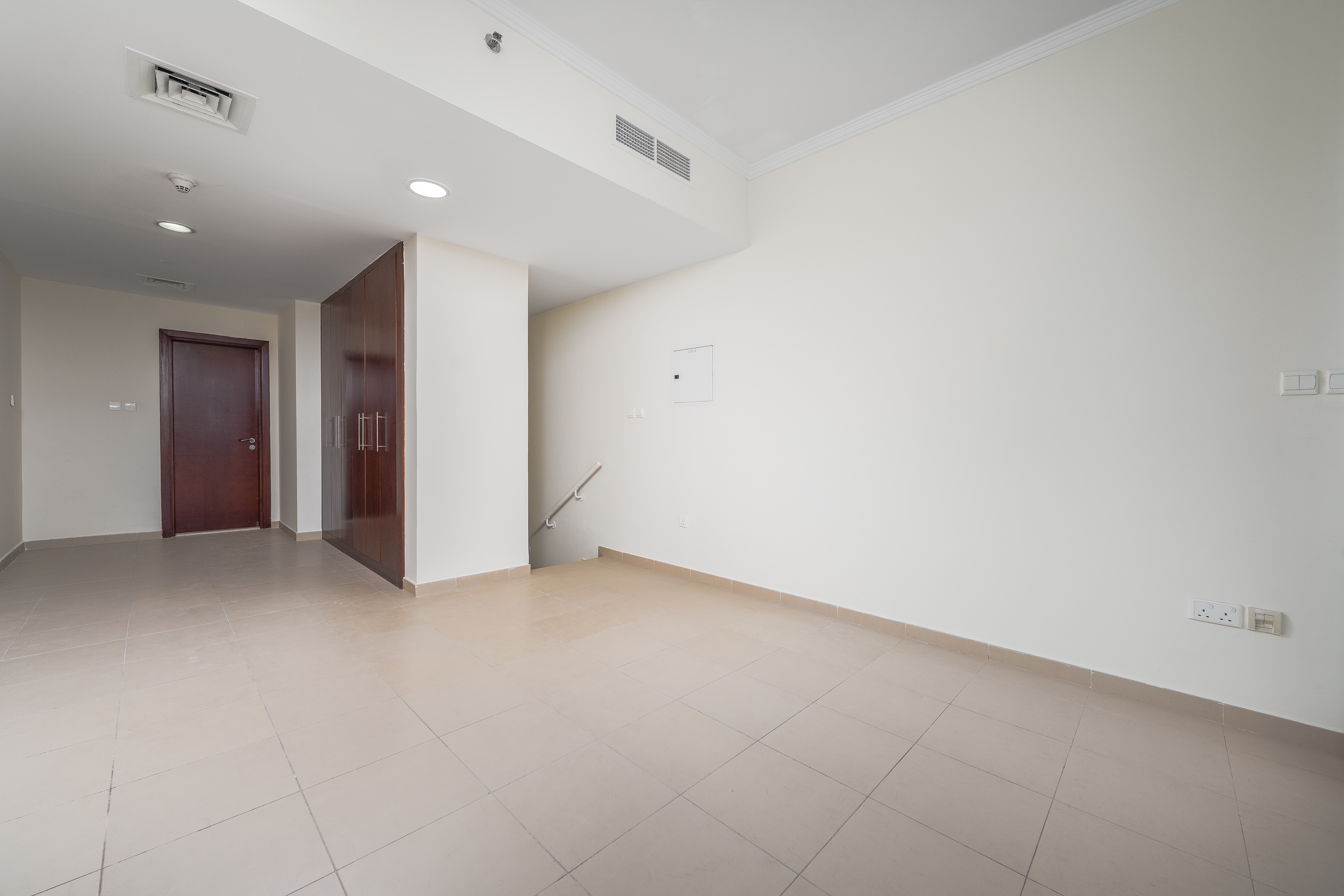 1 Bedroom Apartment in Jumeirah Bay X1