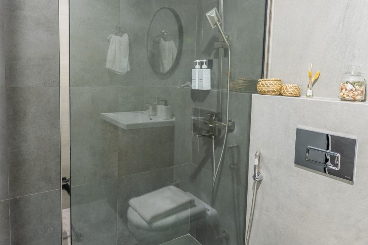  Apartment in Goldcrest Views 2