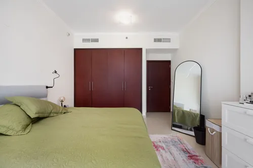 2 Bedrooms Apartment in Jumeirah Bay X1