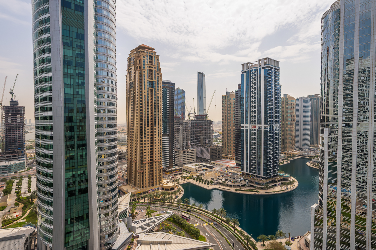 2 Bedrooms Apartment in Indigo Tower