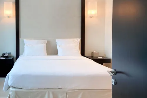 1 Bedroom Hotel Apartment in Pullman Jumeirah Lakes Towers Hotel and Residence