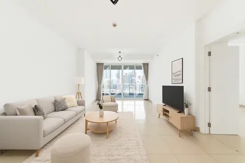 Upgraded Kitchen | Multiple Cheques | VACANT