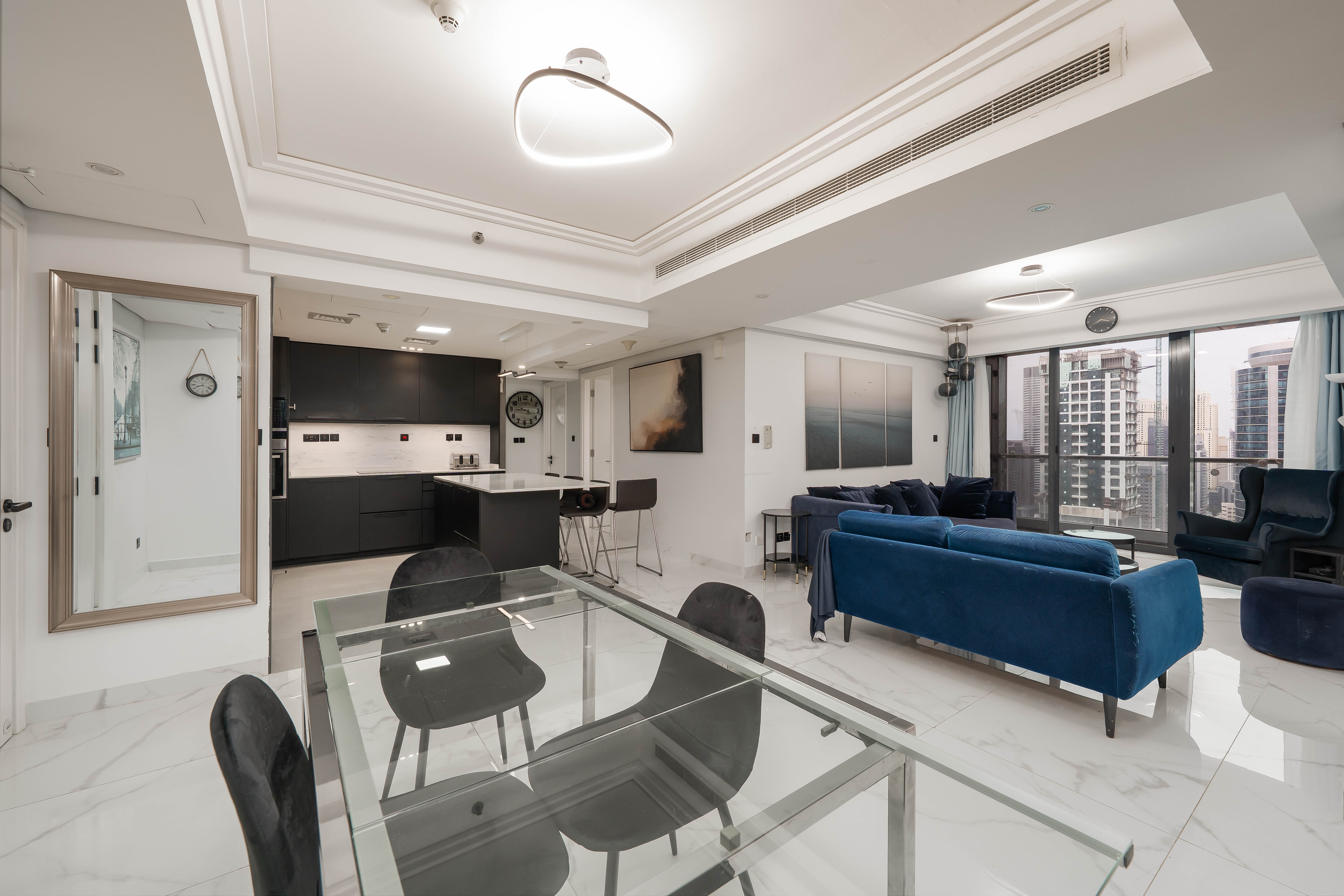 3 Bedrooms Apartment in Goldcrest Views 2