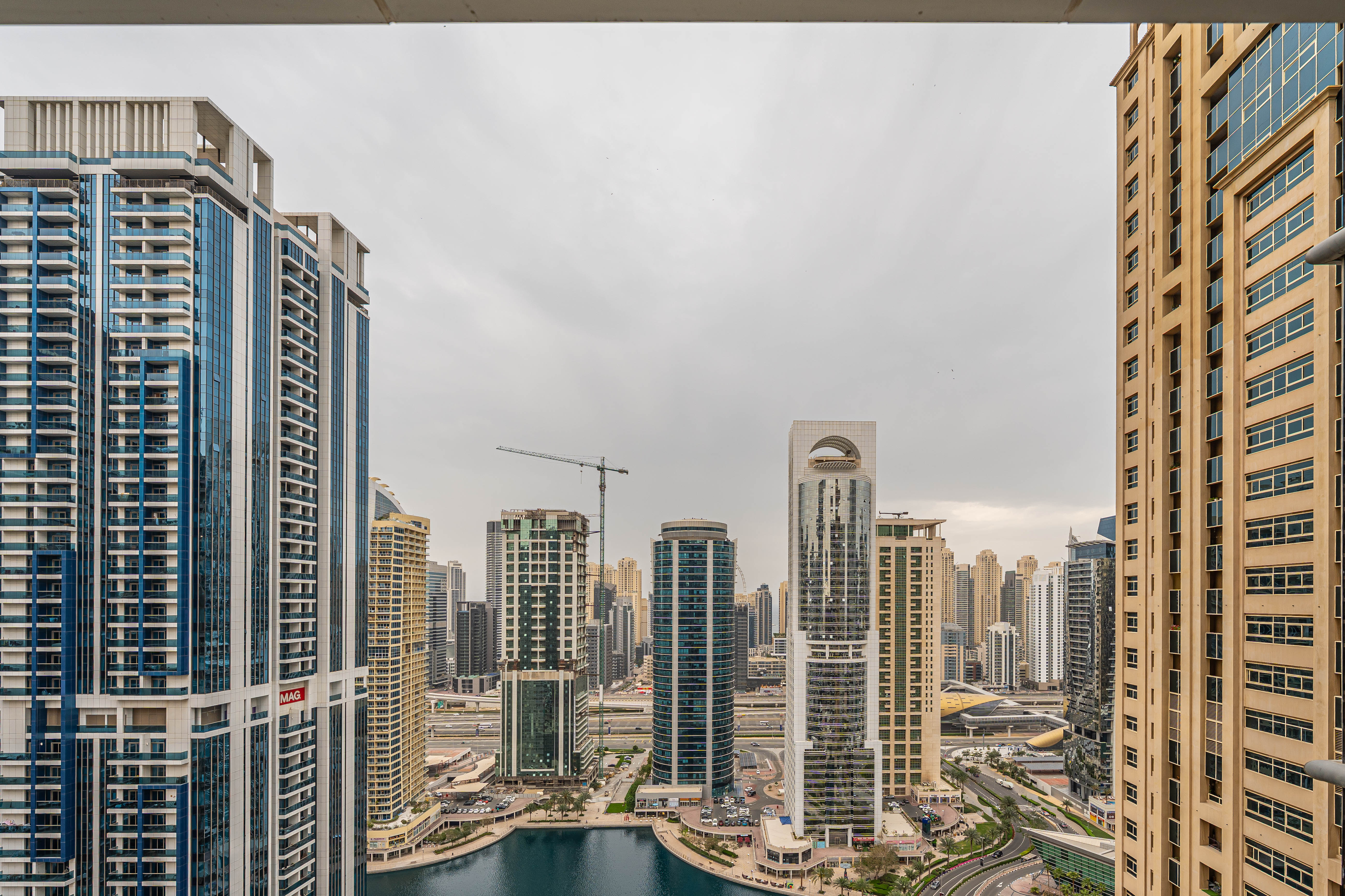 3 Bedrooms Apartment in Goldcrest Views 2