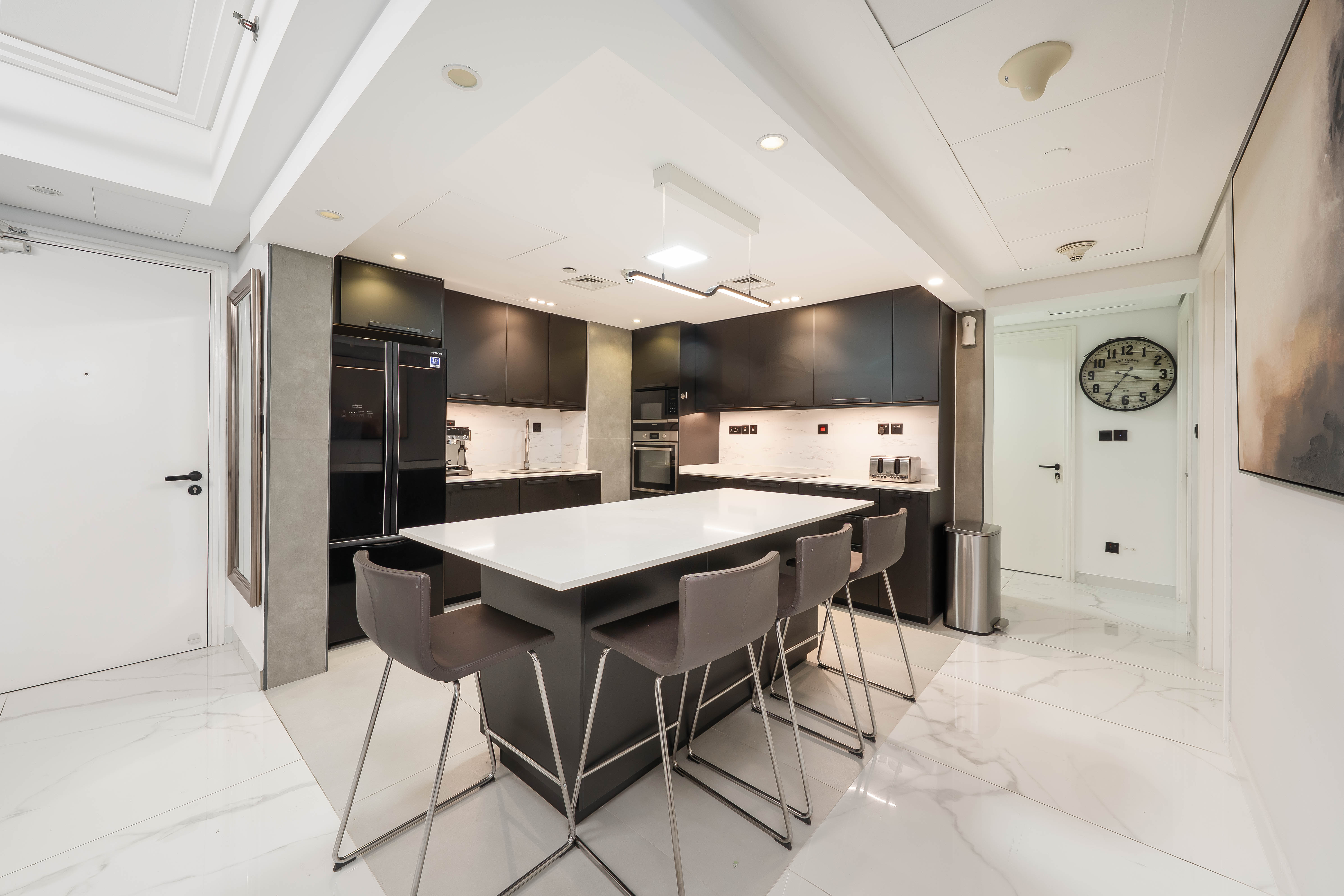 3 Bedrooms Apartment in Goldcrest Views 2