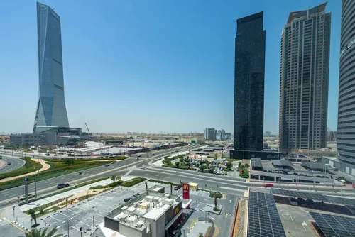 1 Bedroom Apartment in Me Do Re Tower