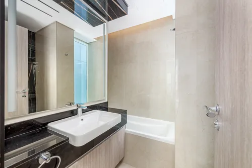 1 Bedroom Apartment in Me Do Re Tower