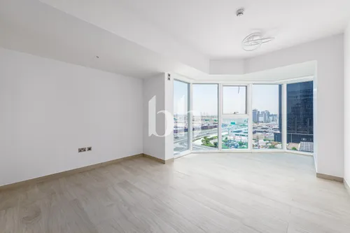 Exclusive| Corner Unit | Low Floor | Appliances