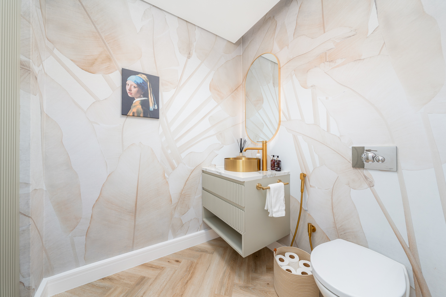 3 Bedrooms Apartment in The Residences JLT