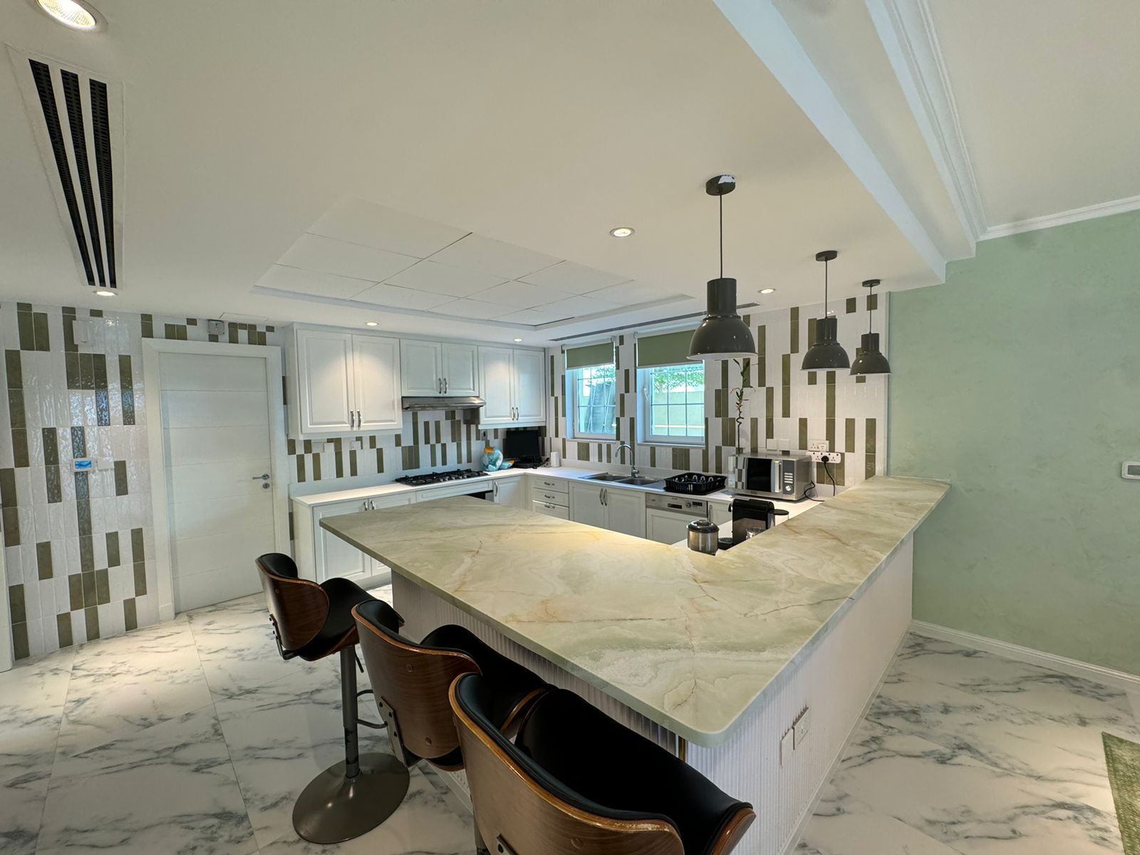 4 Bedrooms Villa in Jumeirah Park Homes