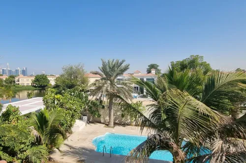 4 Bedrooms Villa in Jumeirah Park Homes