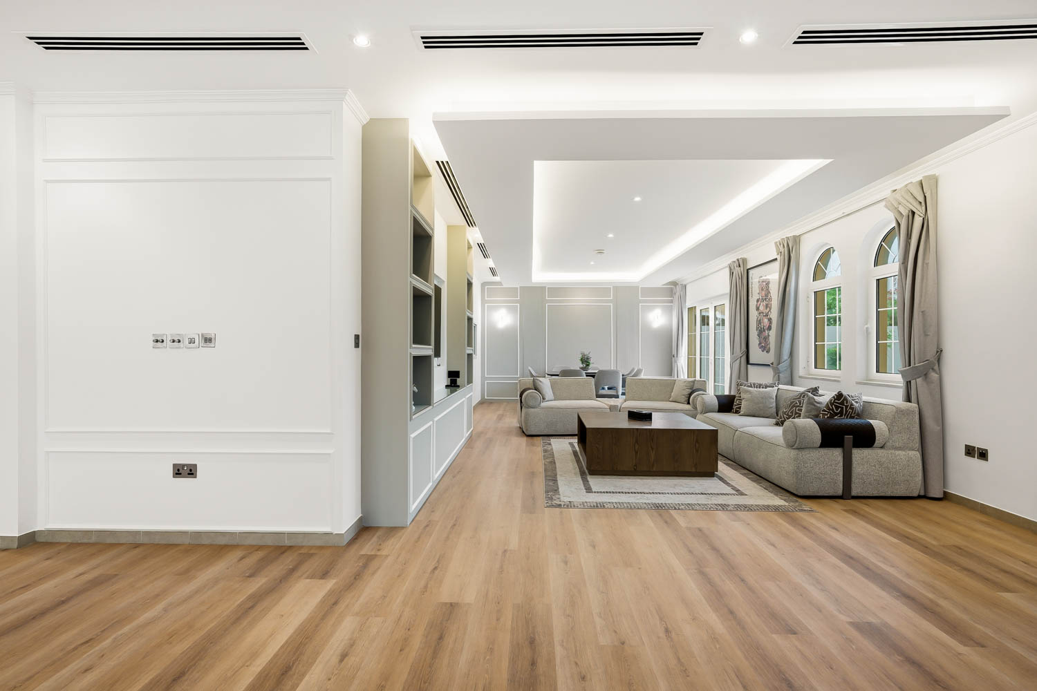 5 Bedrooms Villa in Jumeirah Park Homes