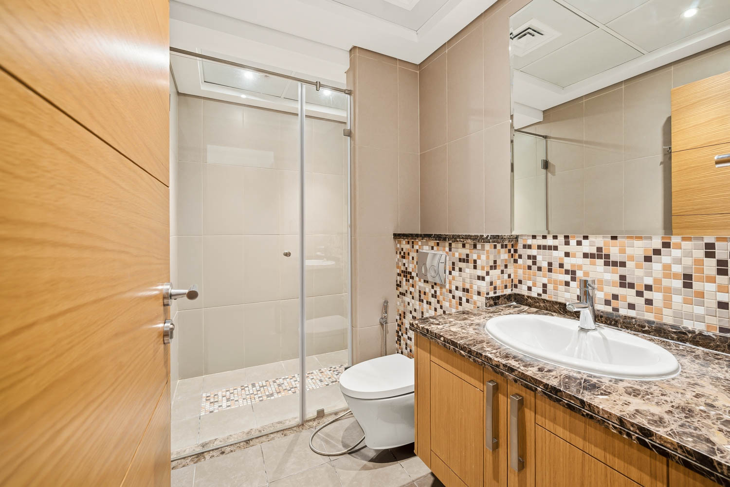 5 Bedrooms Villa in Jumeirah Park Homes