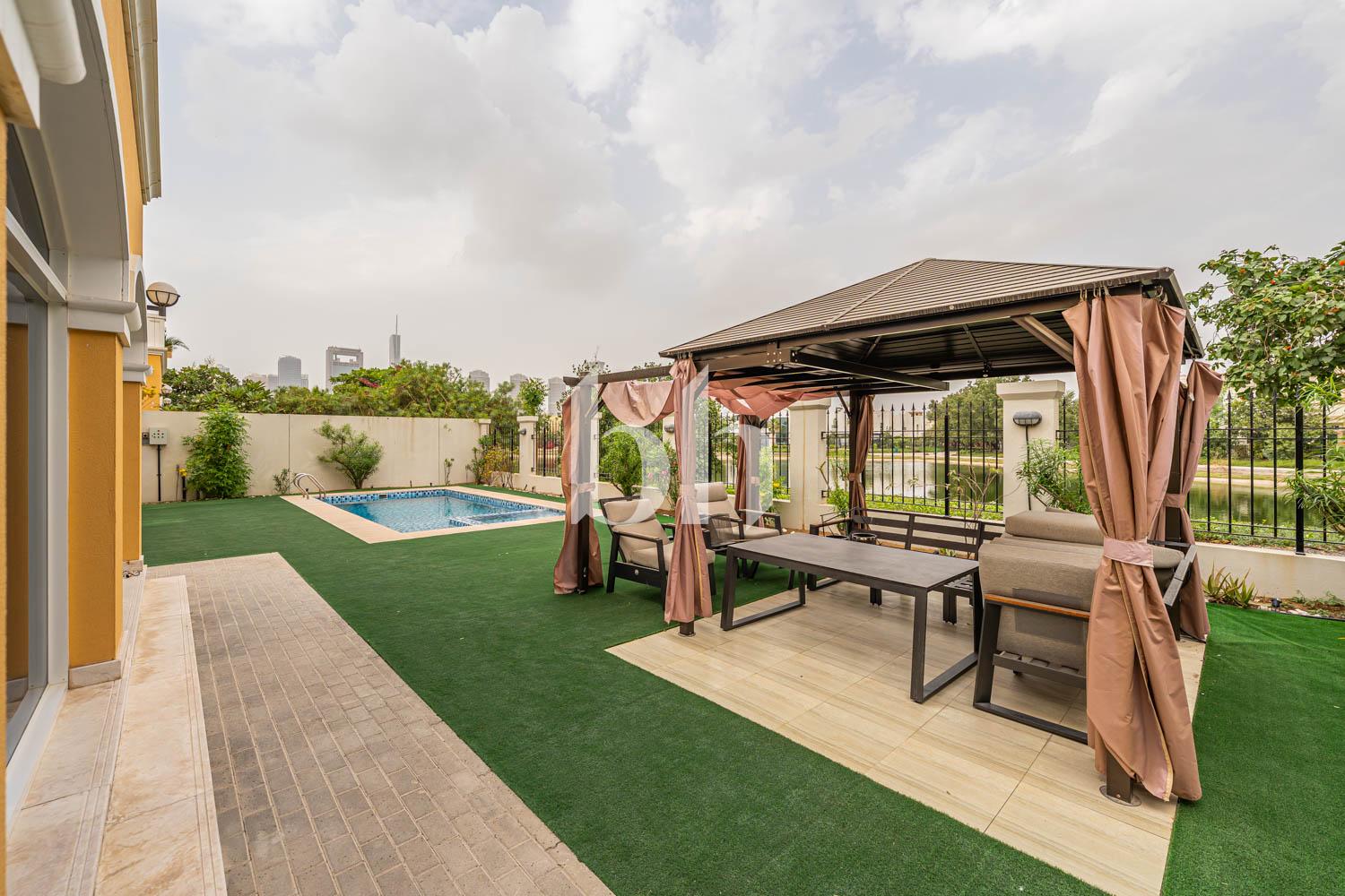 Full Lake View | Corner Unit | Upgraded | May