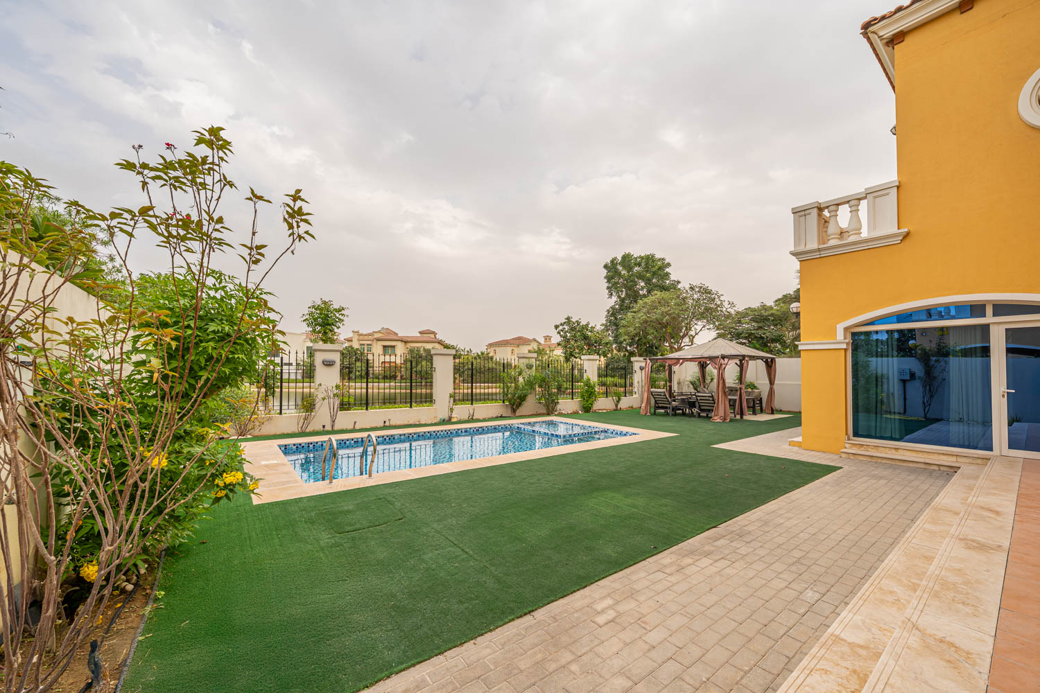 5 Bedrooms Villa in Jumeirah Park Homes