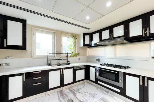 5 Bedrooms Villa in Jumeirah Park Homes