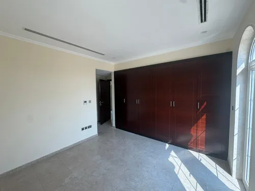 3 Bedrooms Villa in Jumeirah Park Homes