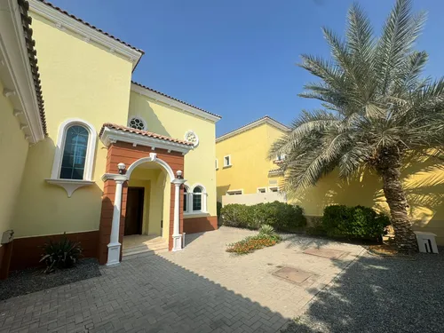 3 Bedrooms Villa in Jumeirah Park Homes