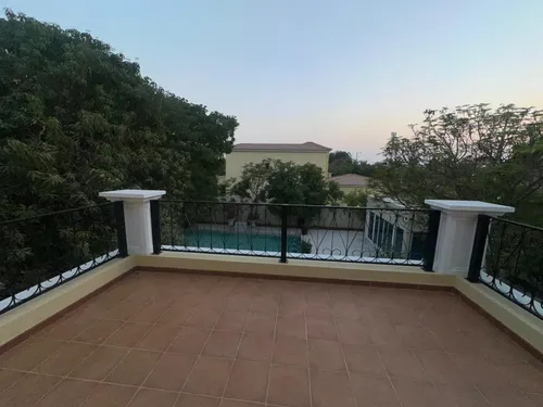 3 Bedrooms Villa in Jumeirah Park Homes
