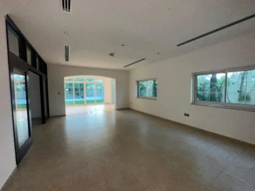 3 Bedrooms Villa in Jumeirah Park Homes
