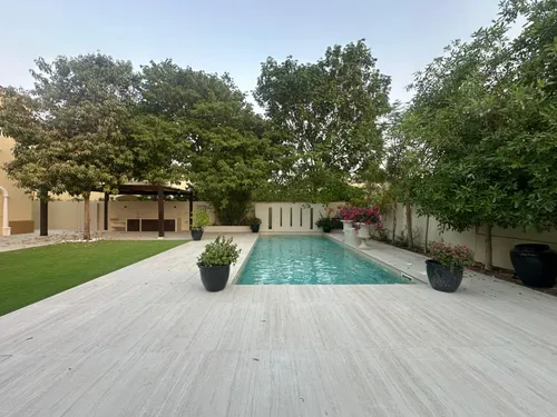3 Bedrooms Villa in Jumeirah Park Homes