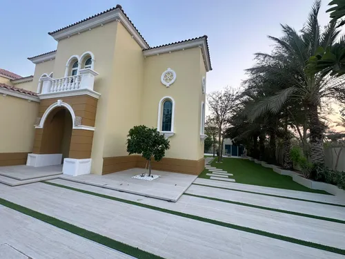 3 Bedrooms Villa in Jumeirah Park Homes