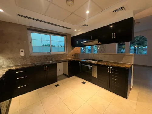 3 Bedrooms Villa in Jumeirah Park Homes