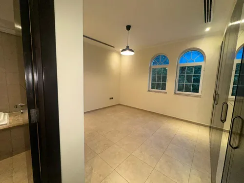 3 Bedrooms Villa in Jumeirah Park Homes