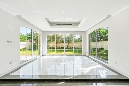 3 Bedrooms Villa in Jumeirah Park Homes