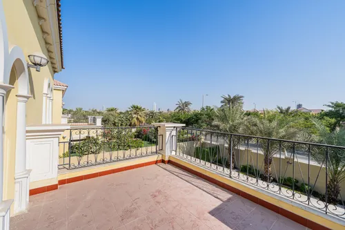 3 Bedrooms Villa in Jumeirah Park Homes