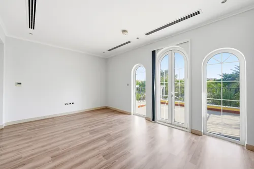 3 Bedrooms Villa in Jumeirah Park Homes