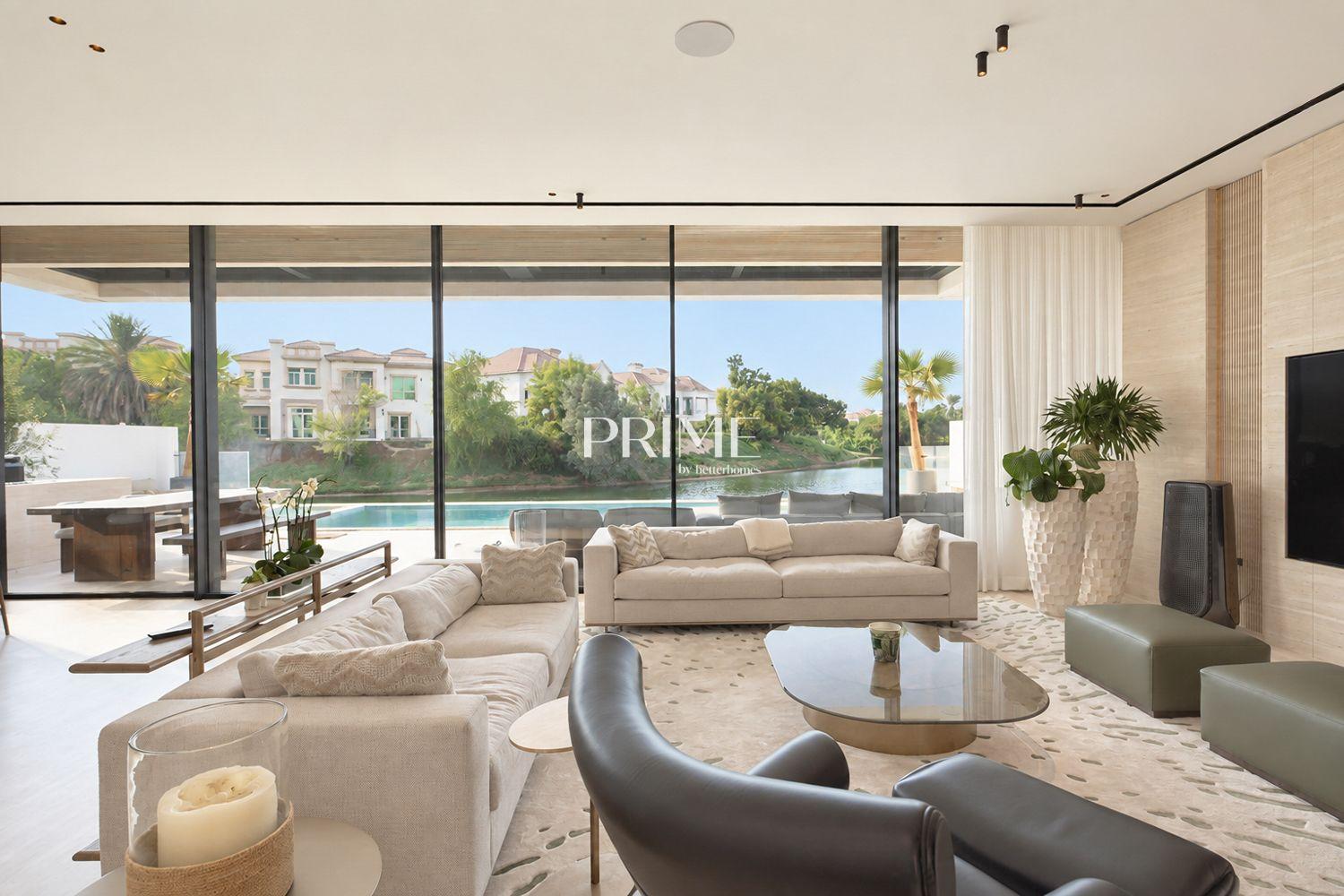 5 Bedrooms Villa in Jumeirah Park Homes