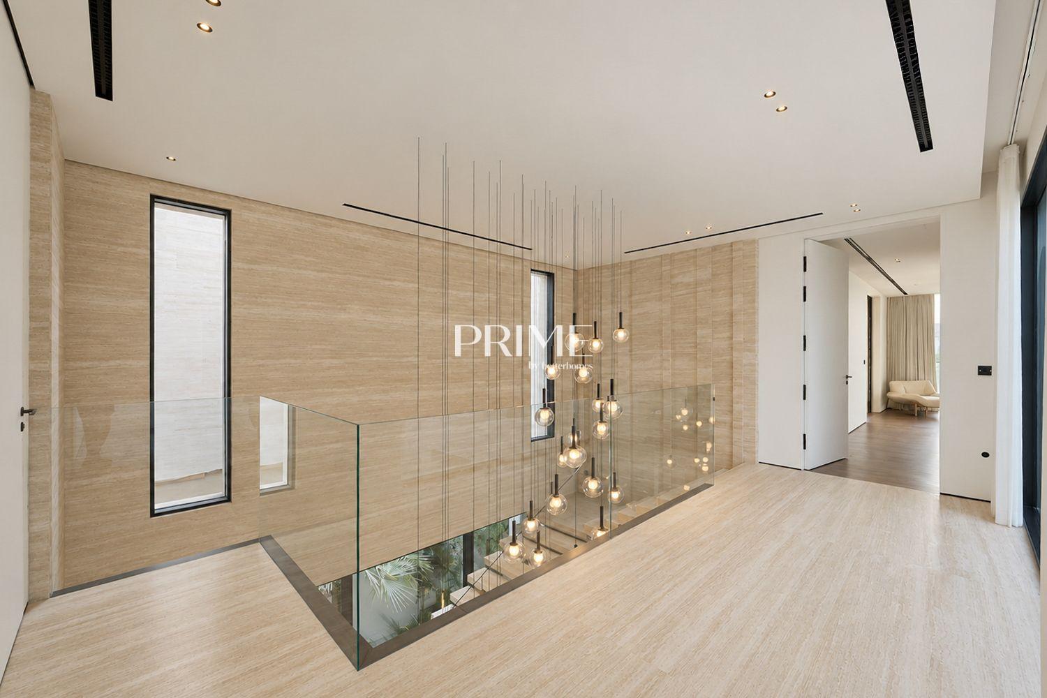 5 Bedrooms Villa in Jumeirah Park Homes