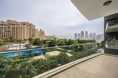 2 Bedrooms Apartment in Oceana Baltic