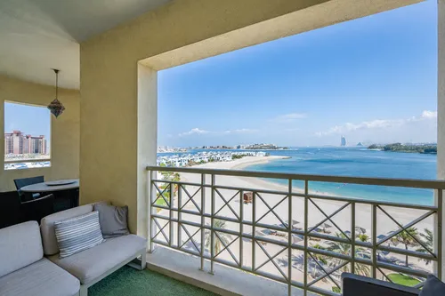 2 Bedrooms Apartment in Al Khudrawi