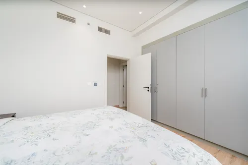 2 Bedrooms Apartment in Al Hallawi