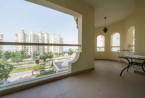 2 Bedrooms Apartment in Al Hallawi