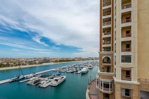  Apartment in Palm Views East